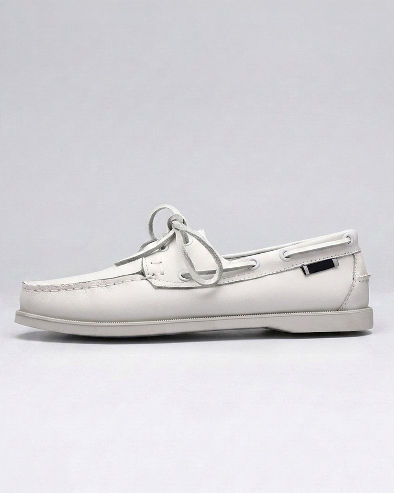 Hudson & Tate Bayfield Men's Boat Shoe White - Side Studio Shot