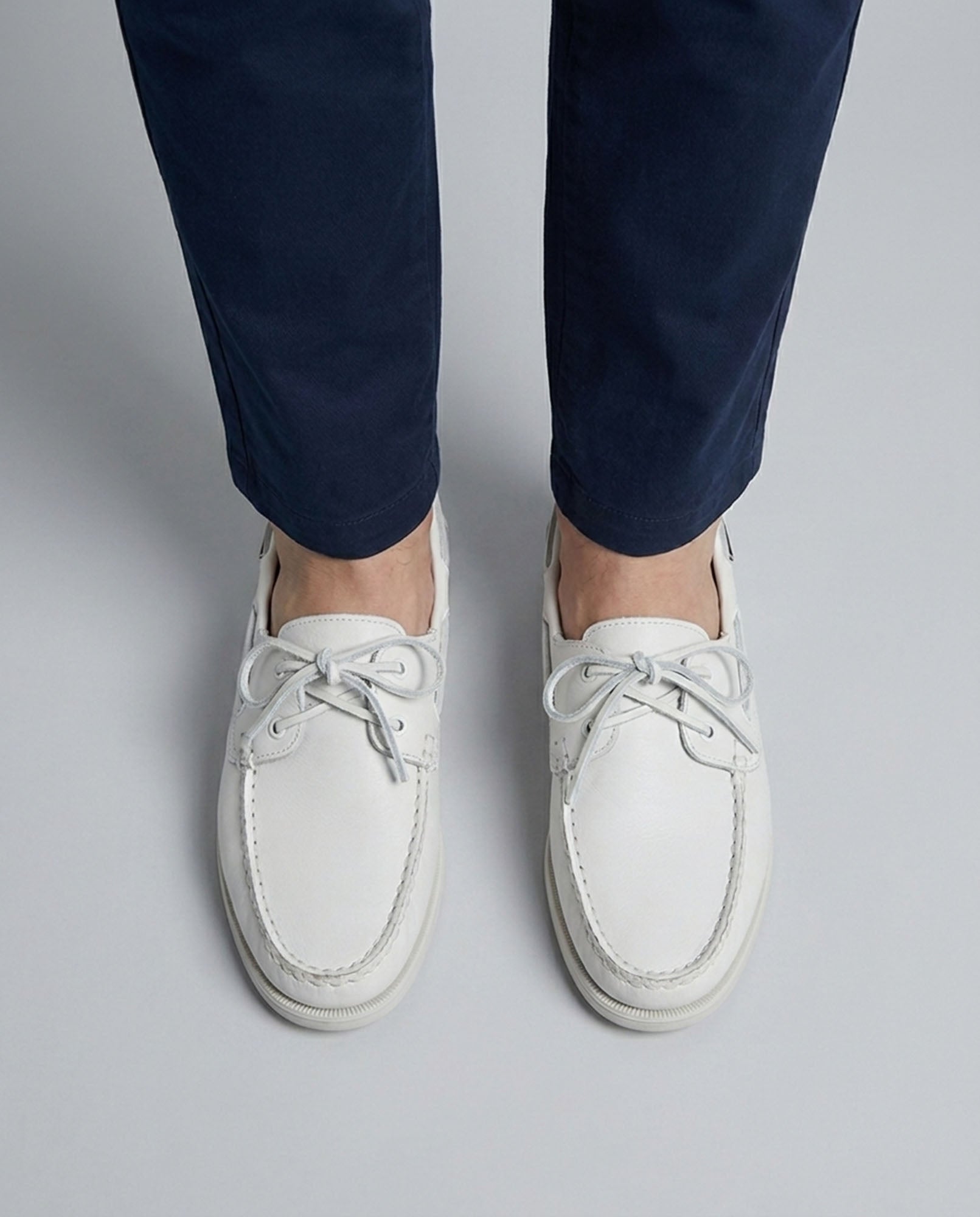 Hudson & Tate Bayfield Men's Boat Shoe White - Lifestyle Overhead Shot