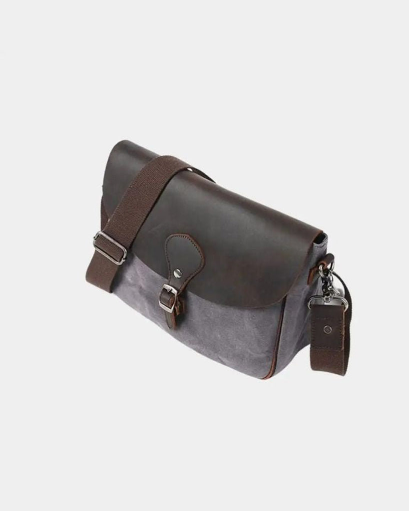 Dunmore Men's Canvas Messenger Bag